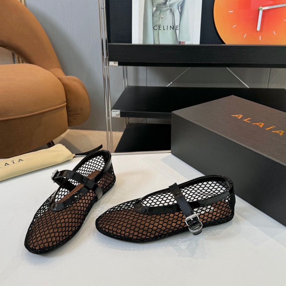 Alaia Black Mesh Flats - Picture 3 of 6